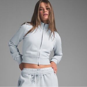 NWT SKIMS Boyfriend Fleece Track Jacket in Zen
Blue